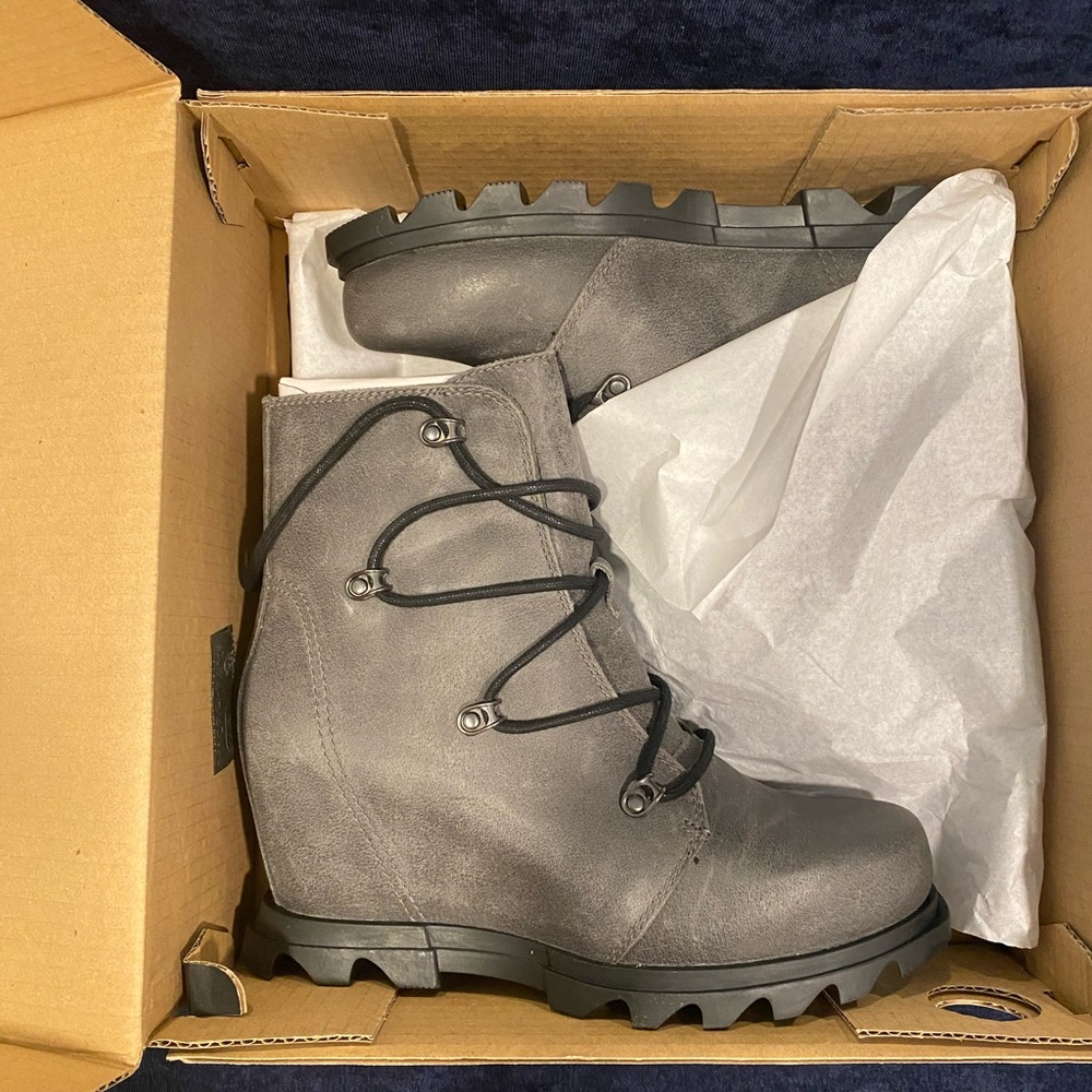 Sorel Joan of Arctic wedge boot